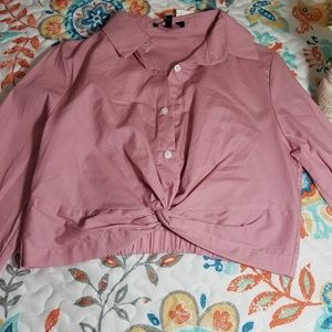 Long sleve mini shirt.